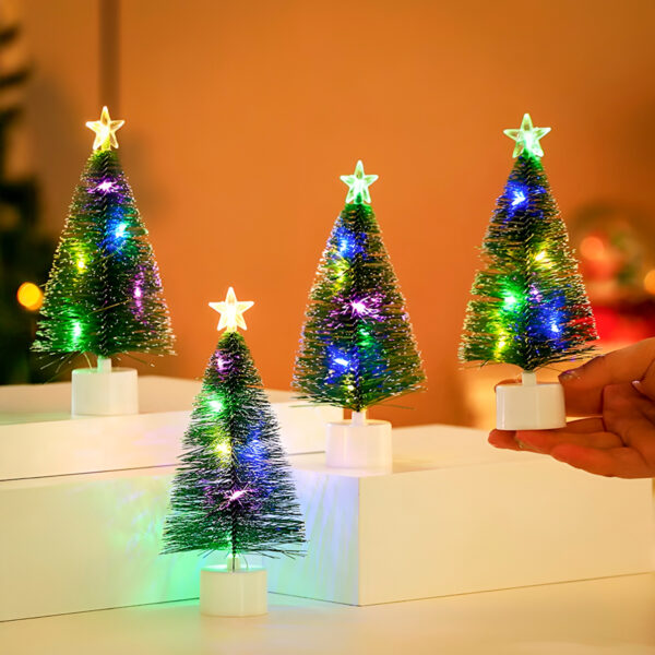 Mini Arvore De Natal com Pisca Colorido - Image 2